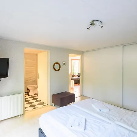 Campsite Luxe Familiehuis Veluwe 4-6 Persons Pool Kids Dog *