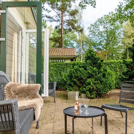 Luxe Familiehuis Veluwe 4-6 Persons Pool Kids Dog אתר קמפינג