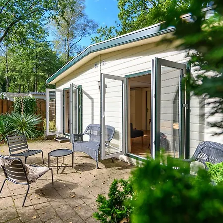 Luxe Familiehuis Veluwe 4-6 Persons Pool Kids Dog אתר קמפינג