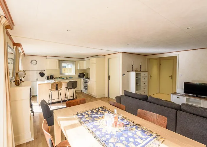 Luxe Familiehuis Veluwe 4-6 Persons Pool Kids Dog אתר קמפינג *