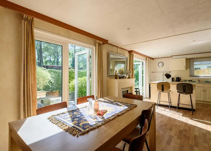 Luxe Familiehuis Veluwe 4-6 Persons Pool Kids Dog אתר קמפינג הונדרלו