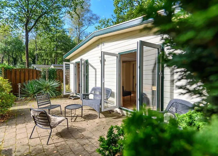 Luxe Familiehuis Veluwe 4-6 Persons Pool Kids Dog אתר קמפינג